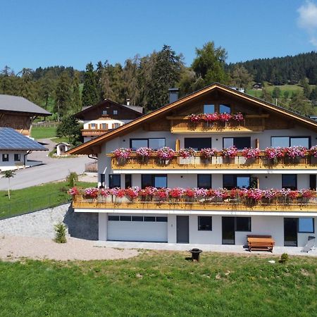 Haughof Apartement Blumenwiese Verano Exterior foto